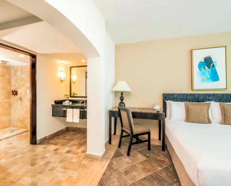 Chambre standard vue mer partielle Krystal Grand® Cancún All Inclusive Chambre standard vue mer partielle Krystal Grand® Cancún All Inclusive